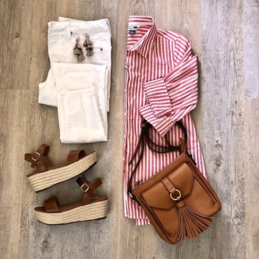BANANA REPUBLIC WHITE SKINNY CROP DENIMS - Picture 3 of 15